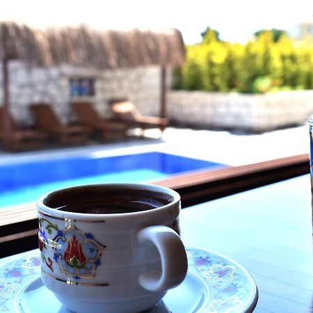 Aksu Hotel 알라카티 외부 사진